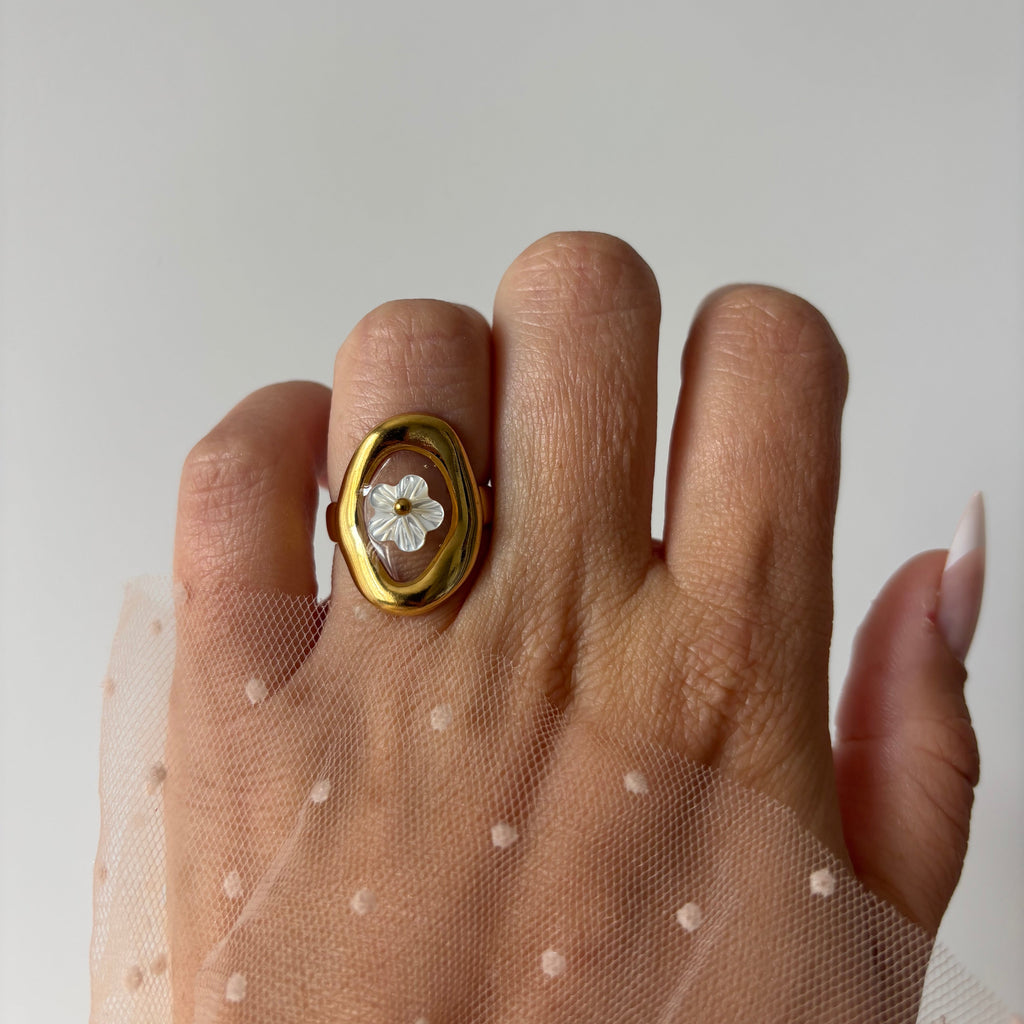 Blooming Flower Ring / Bague