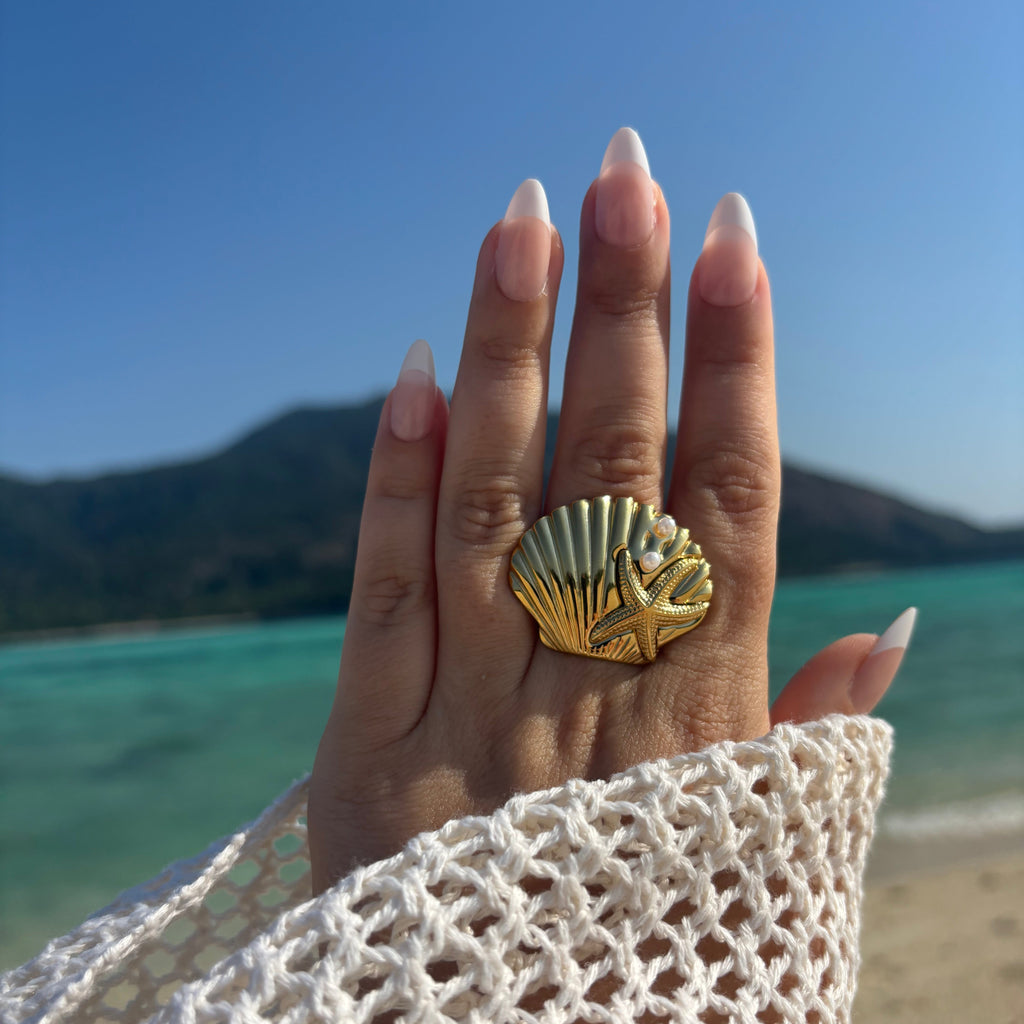 Seashell with Pearls Ring / Bague