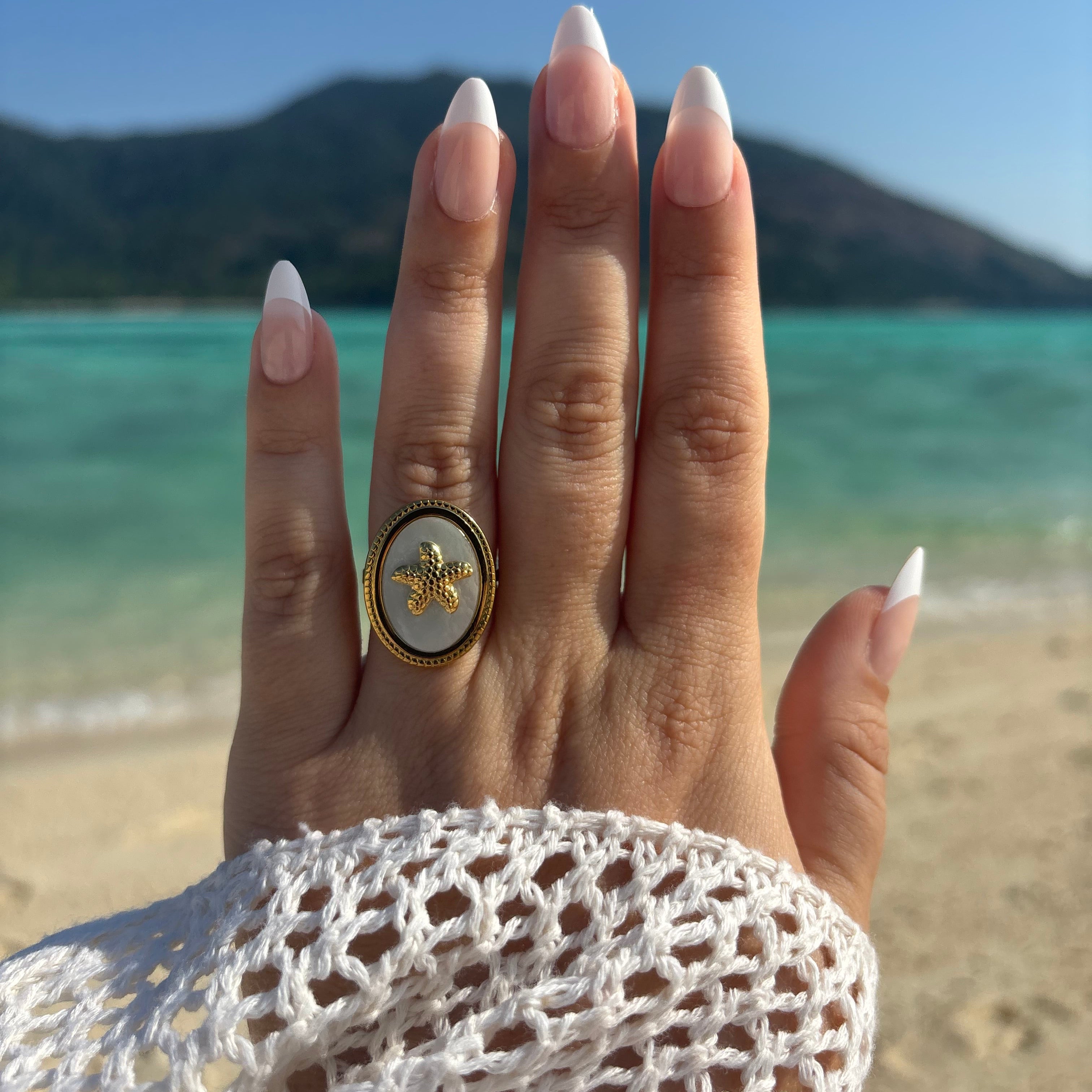 Starfish Pearl Ring / Bague