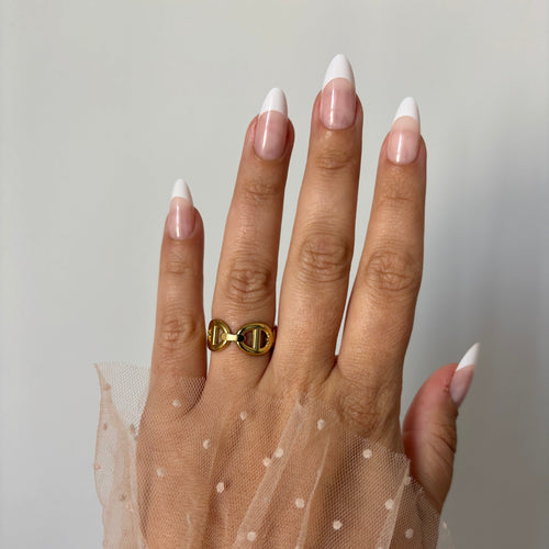 Elegant Ring / Bague