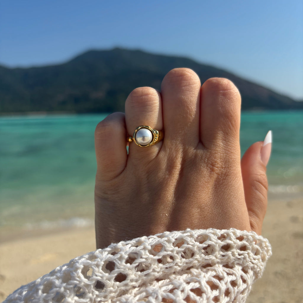 Pearl Infinity Ring / Bague