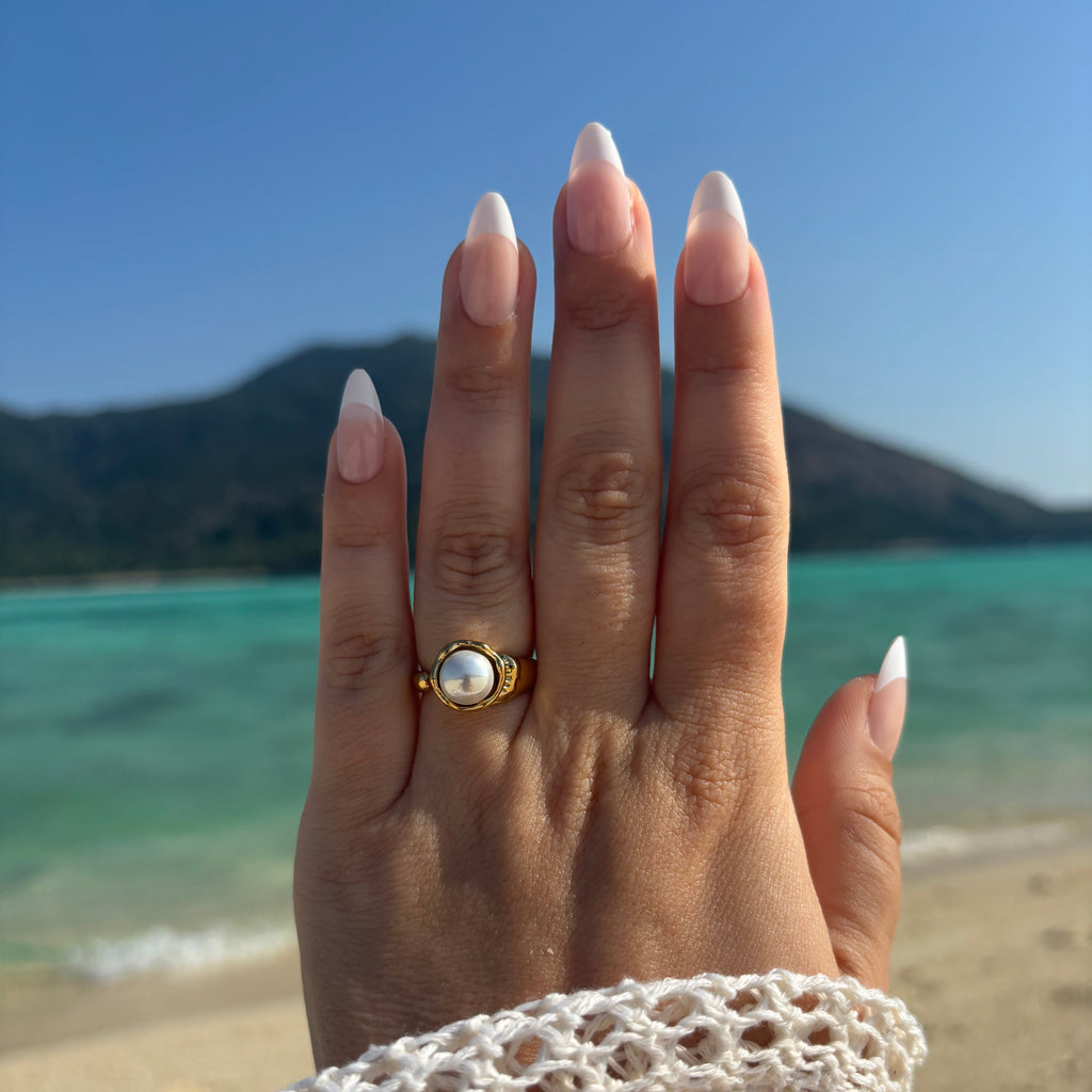 Pearl Infinity Ring / Bague
