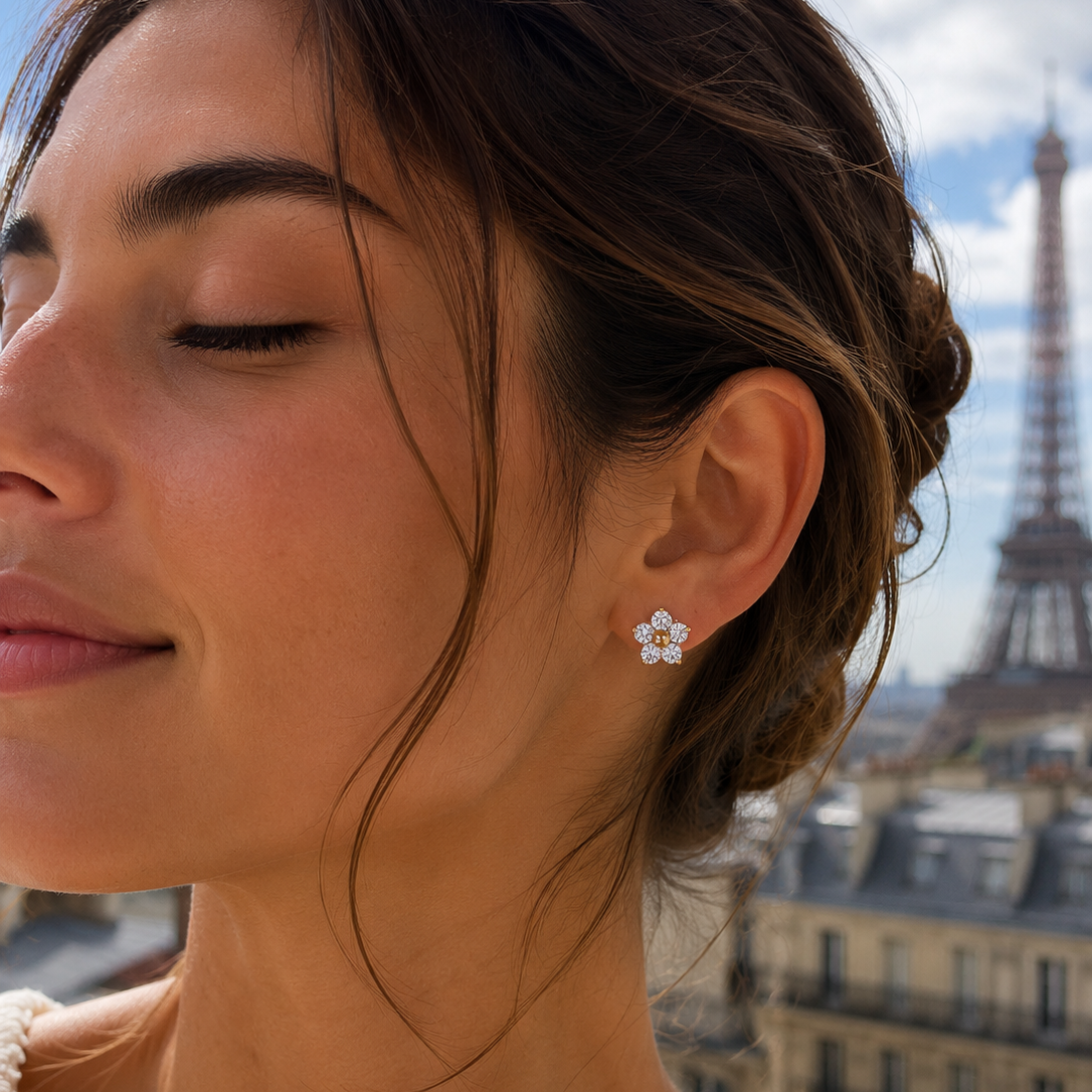 Shiny Floral Earring / Boucles d'oreilles