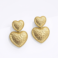 Love hear minimalist Earrings / Boucles d'oreilles