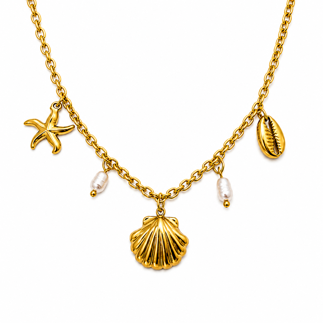 Gold Seashell Necklace / Collier