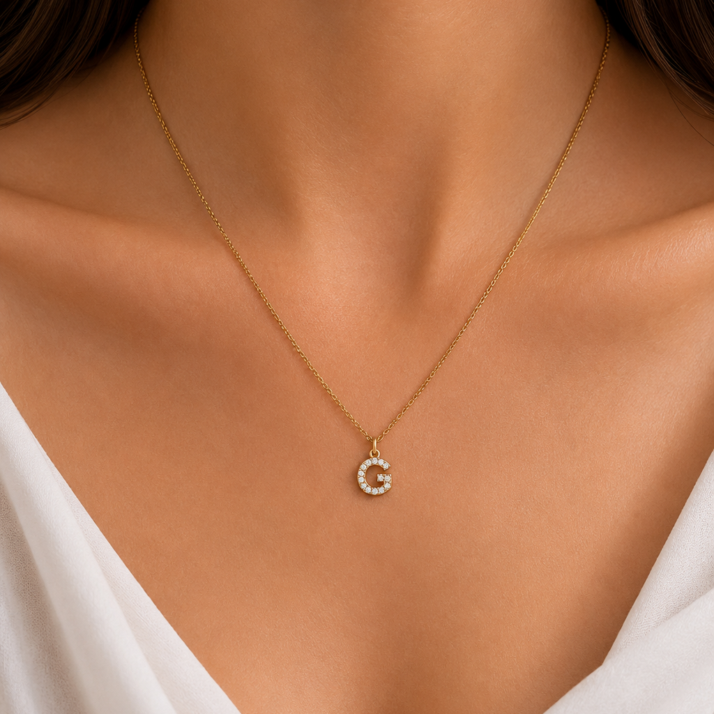G Initial Necklace / Collier