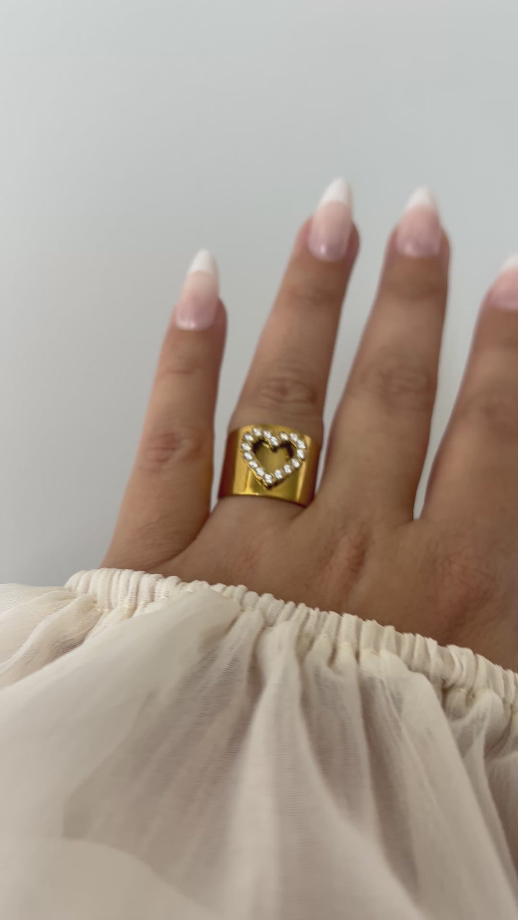 BAGUE - PIGALLE